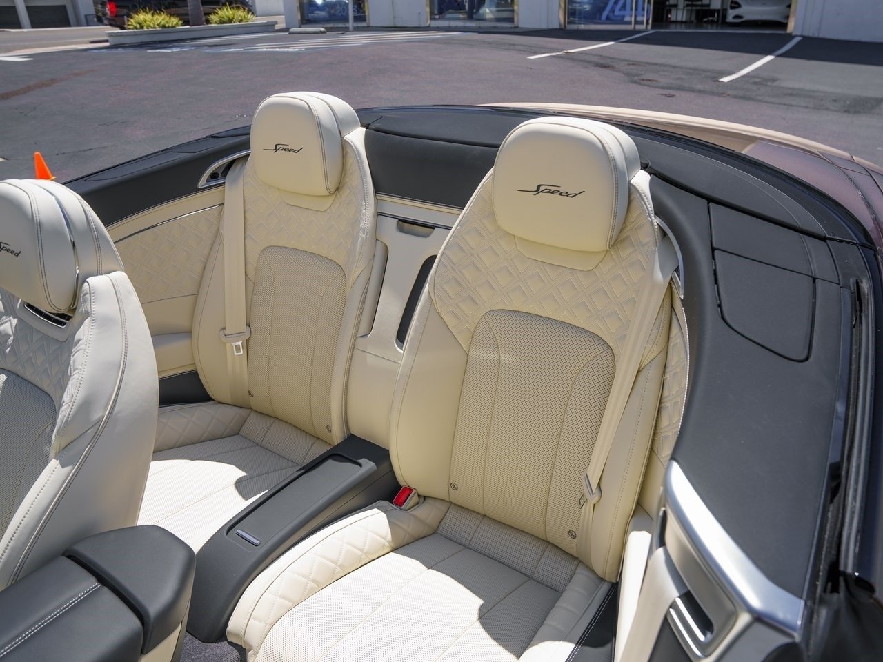 2024 Bentley GTC Speed Convertible For Sale (22)