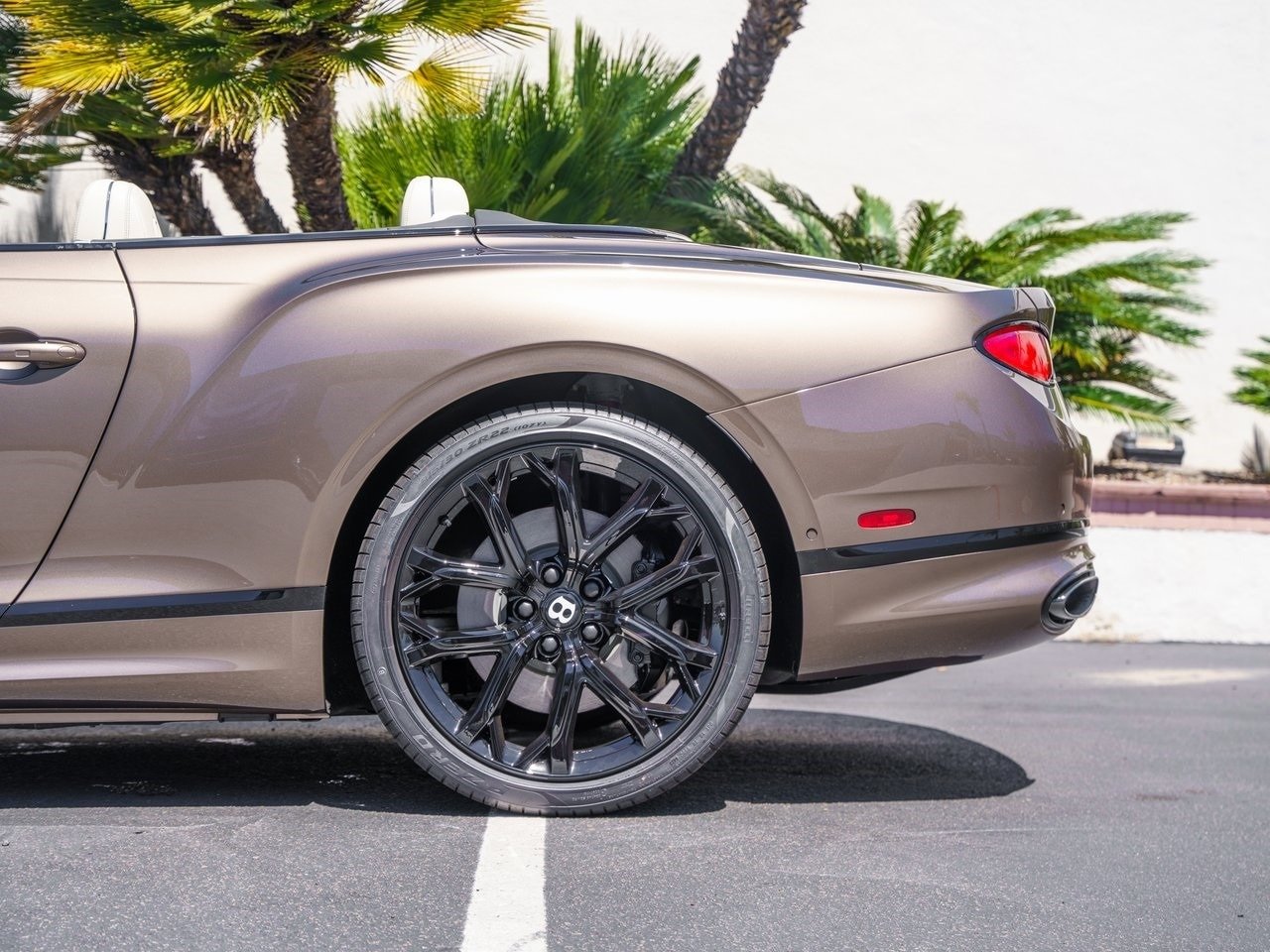 2024 Bentley GTC Speed Convertible For Sale (4)