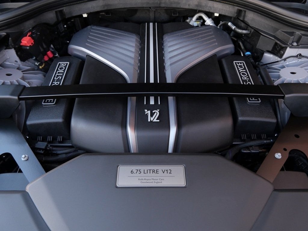 2024 Rolls-Royce Black Badge Cullinan (23)
