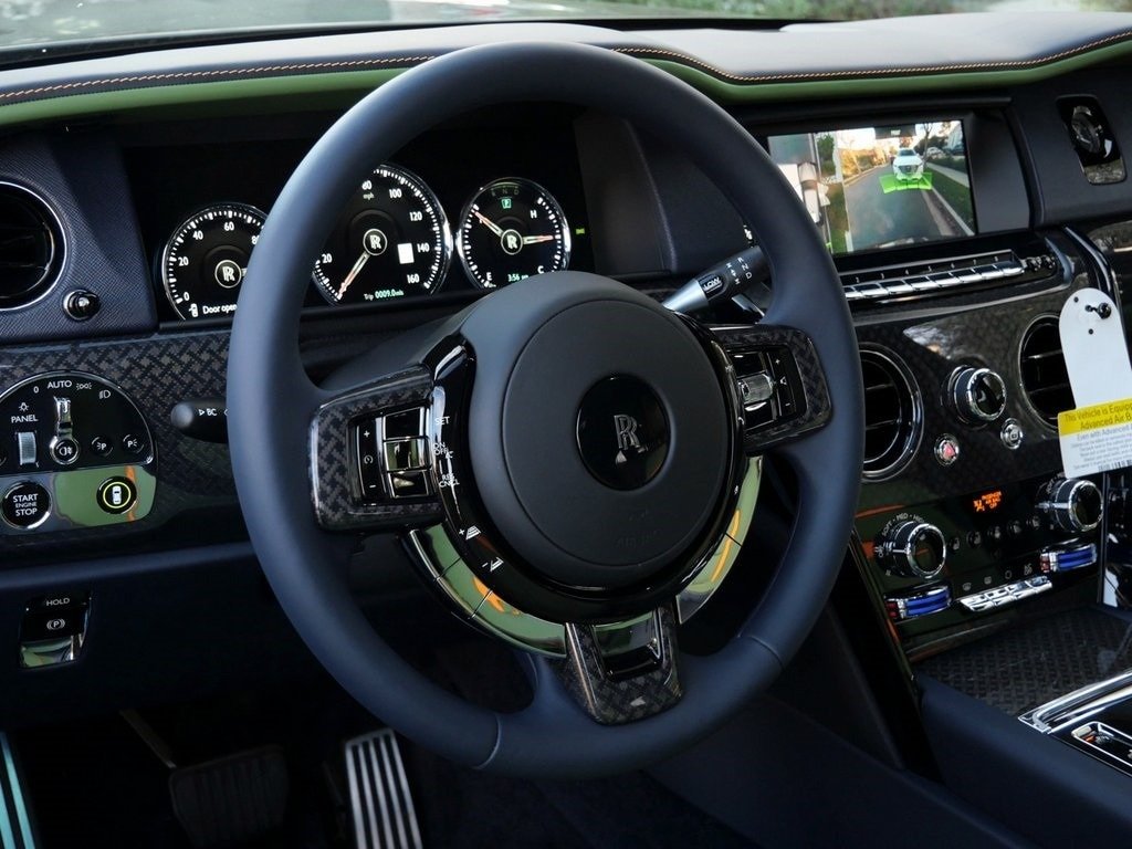 2024 Rolls-Royce Black Badge Cullinan For Sale (17)