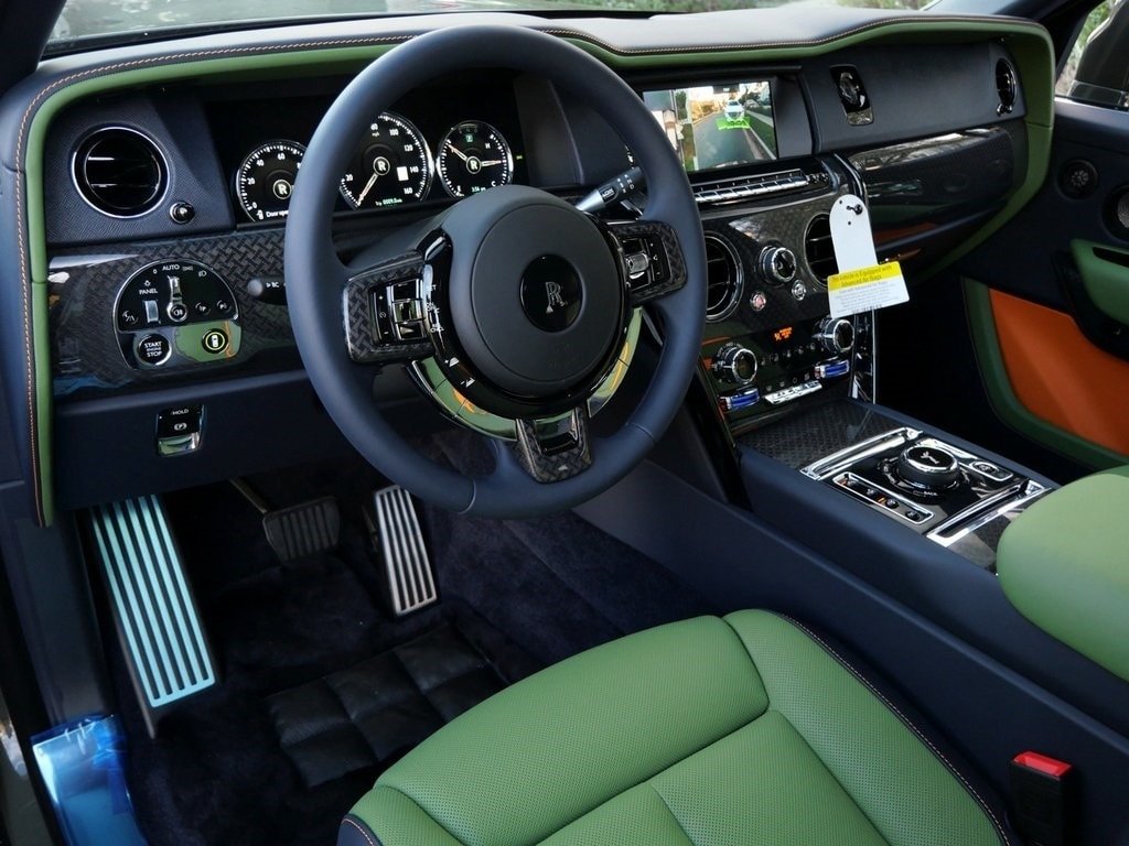 2024 Rolls-Royce Black Badge Cullinan For Sale (28)