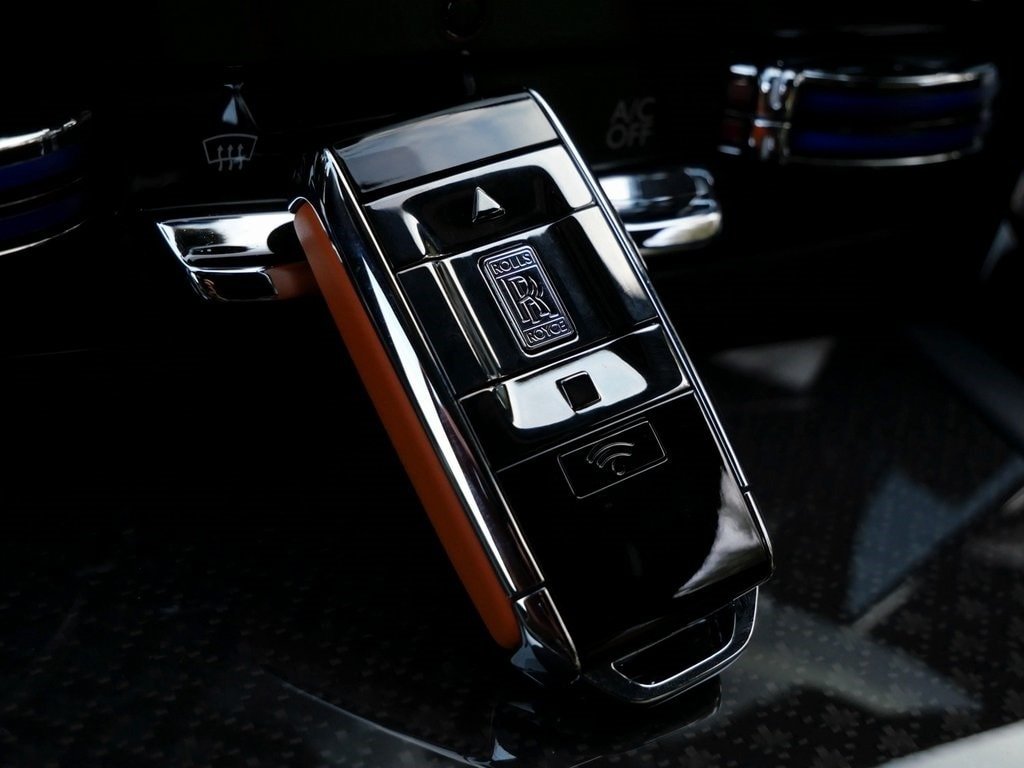 2024 Rolls-Royce Black Badge Cullinan For Sale (3)