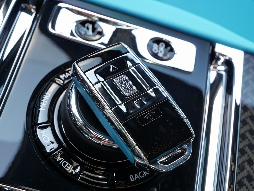 2024 Rolls-Royce Black Badge Cullinan For Sale (55)