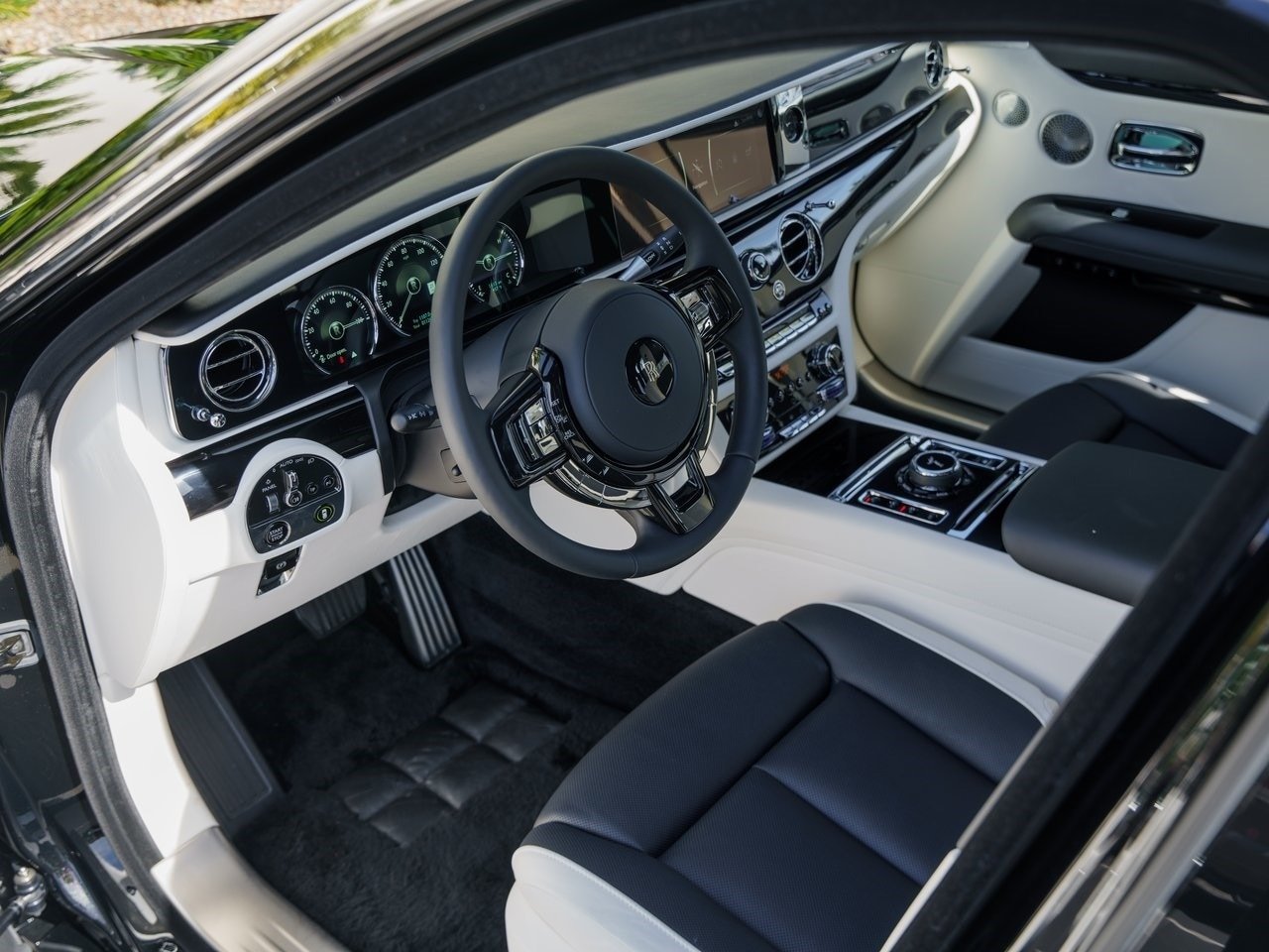 2024 Rolls-Royce Ghost EWB For Sale (21)
