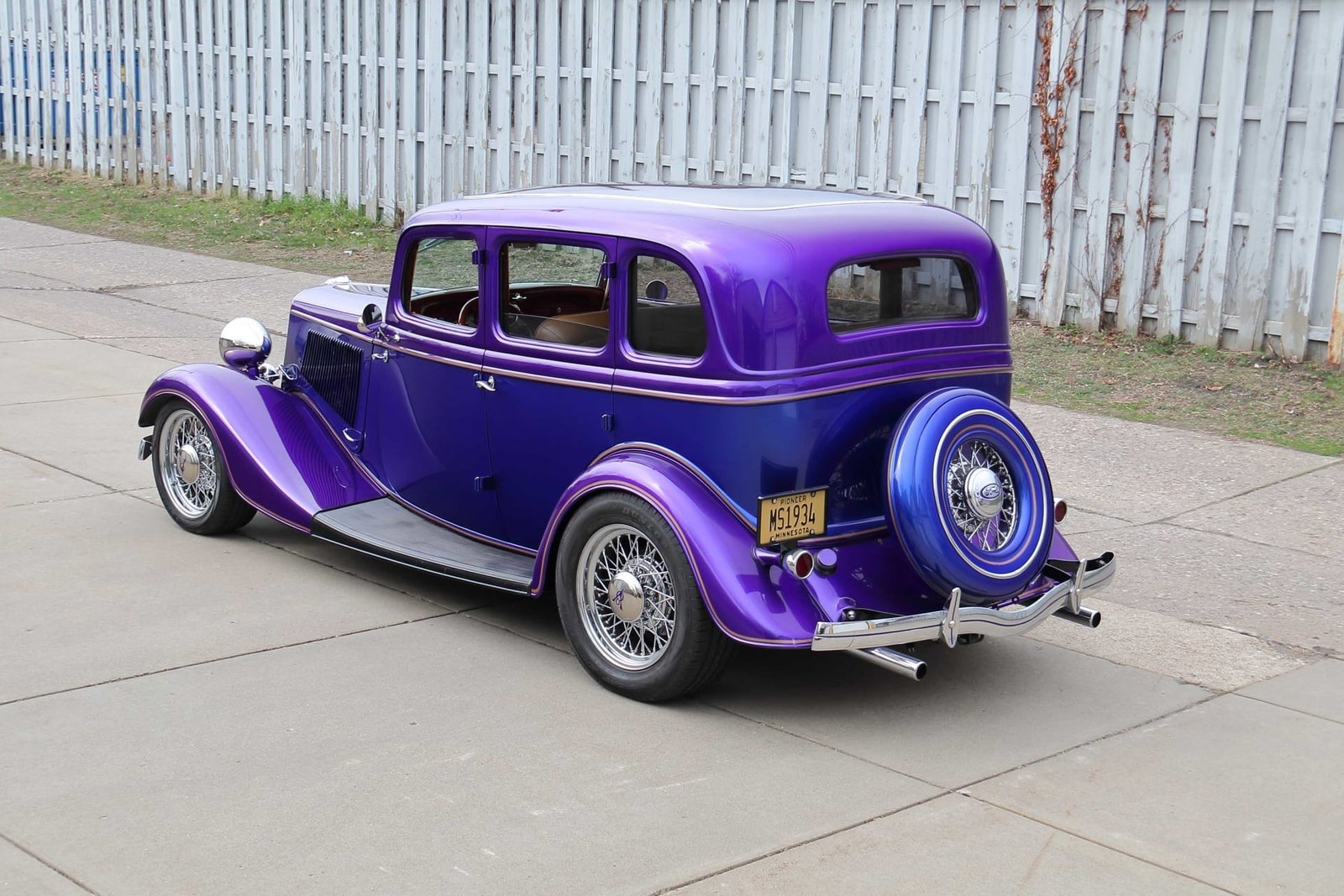 Buy 1934 Ford Custom Fordor Sedan (43)