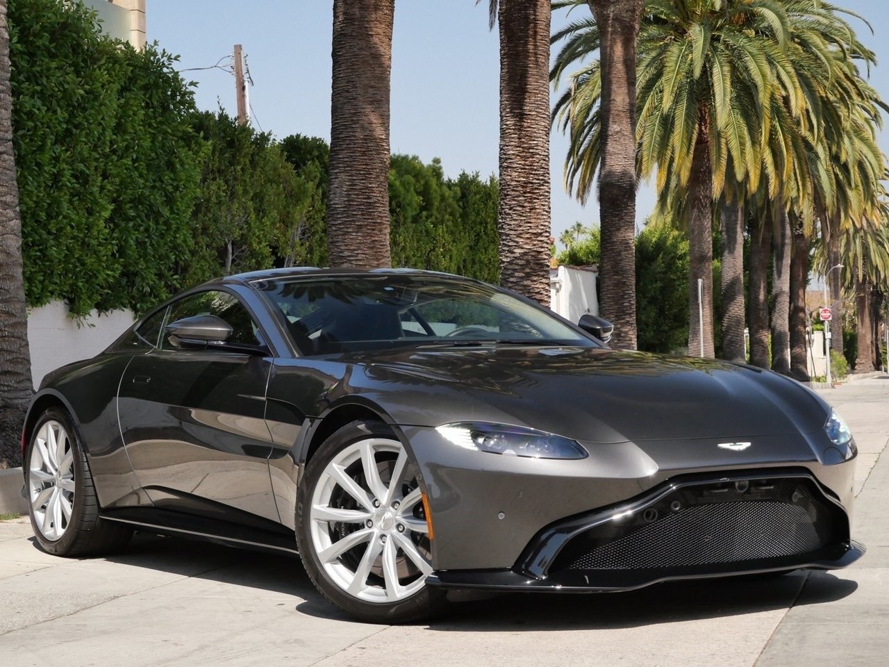 Buy 2020 Aston Martin Vantage Coupe