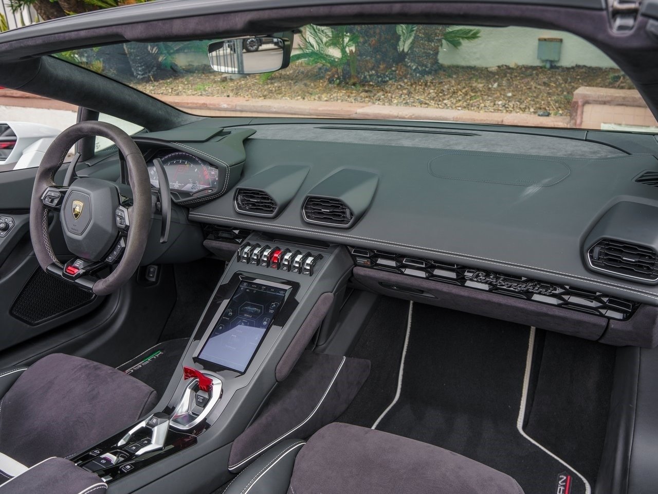 Buy 2020 Lamborghini Huracan EVO Spyder (11)
