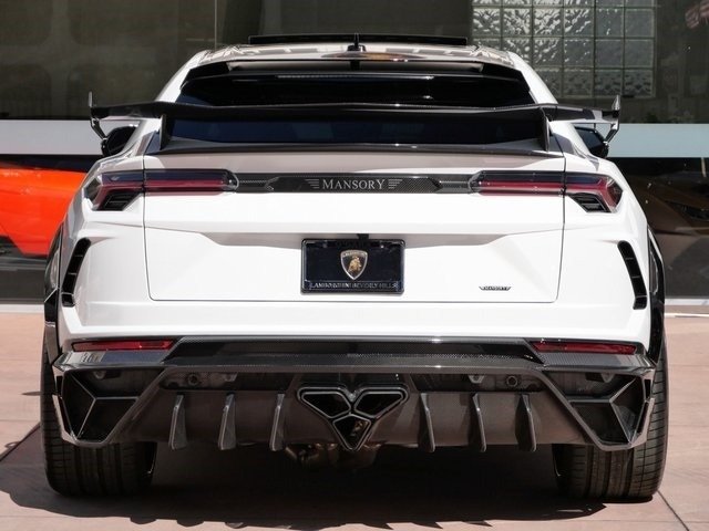 Buy 2020 Lamborghini Urus (43)