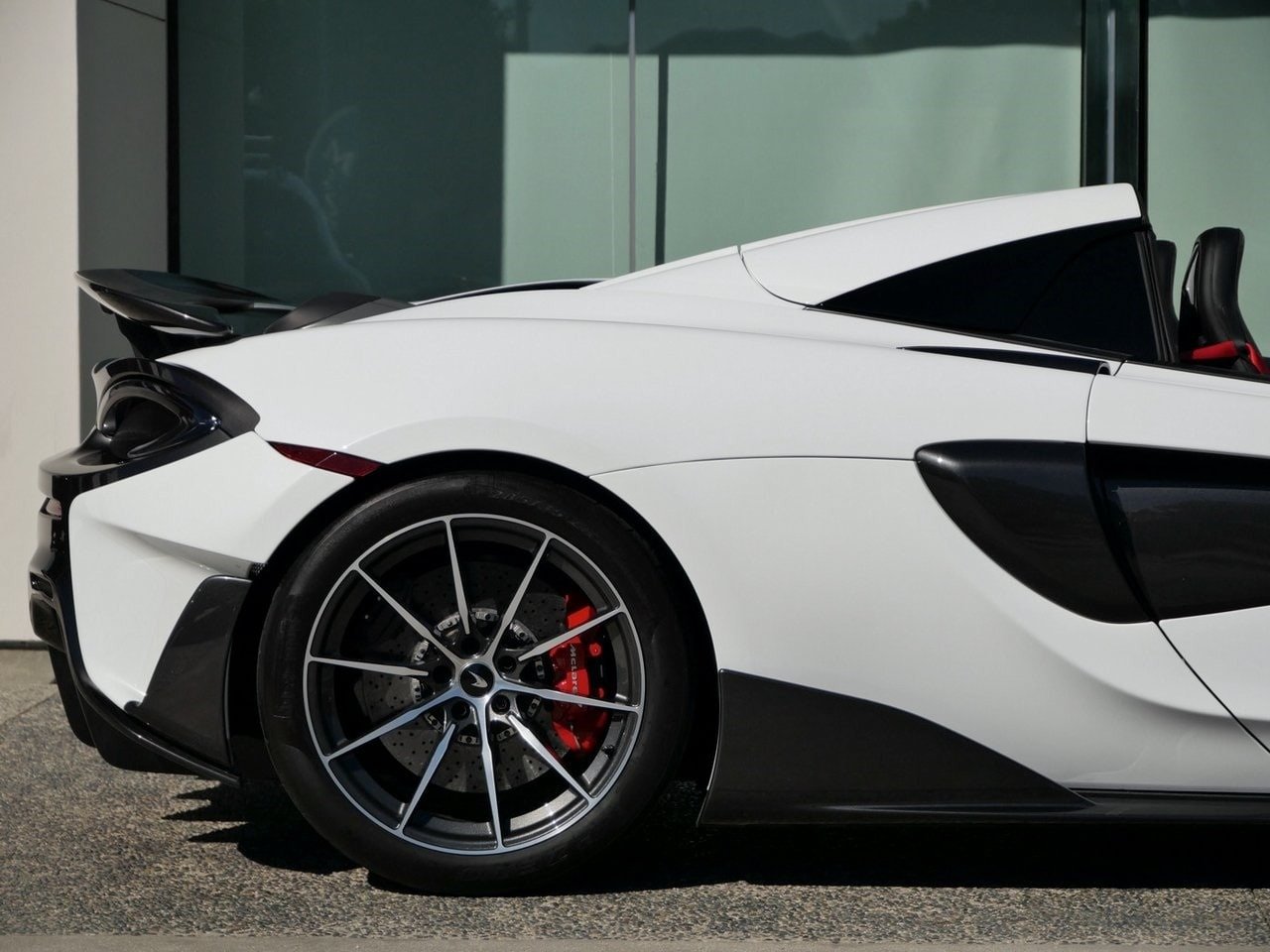 Buy 2020 McLaren 600LT (13)