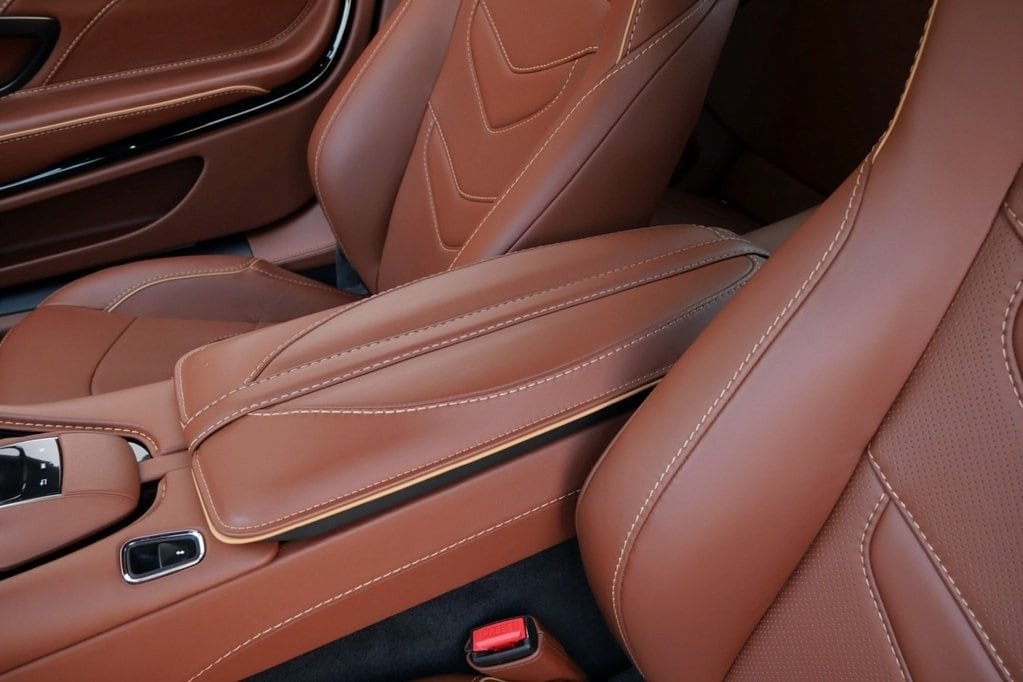 Buy 2021 Aston Martin DBS Superleggera (6)