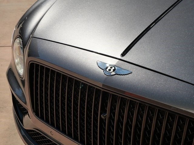 Buy 2021 Bentley Flying Spur V8 Sedan (19)