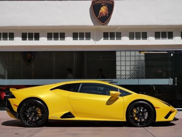 Buy 2021 Lamborghini Huracan EVO (24)