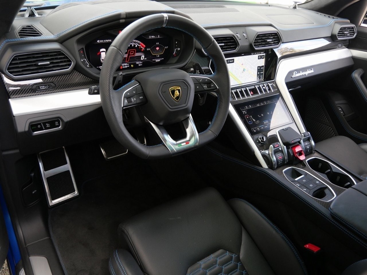 Buy 2021 Lamborghini Urus SUV (18)