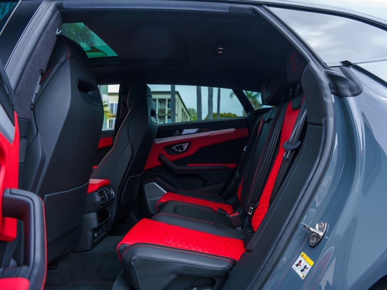 Buy 2021 Lamborghini Urus SUV V8 (11)
