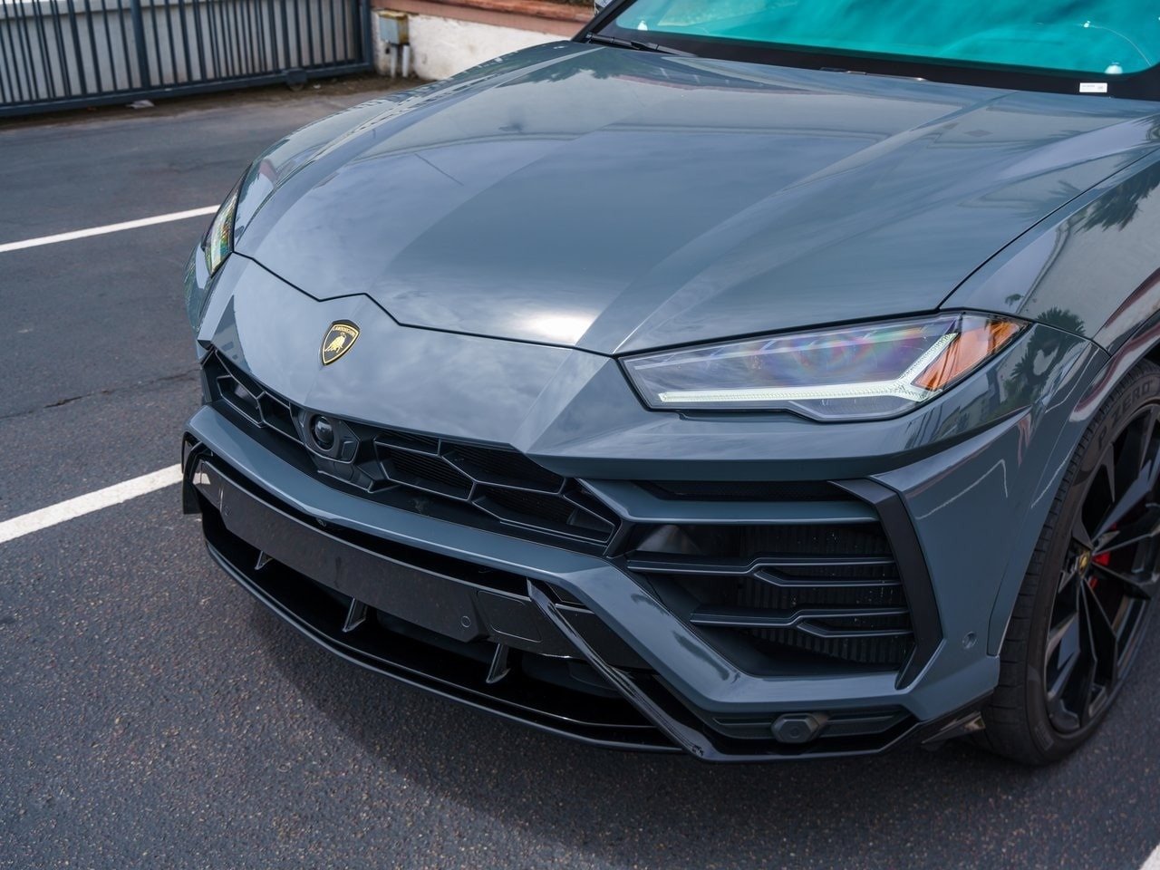 Buy 2021 Lamborghini Urus SUV V8 (30)