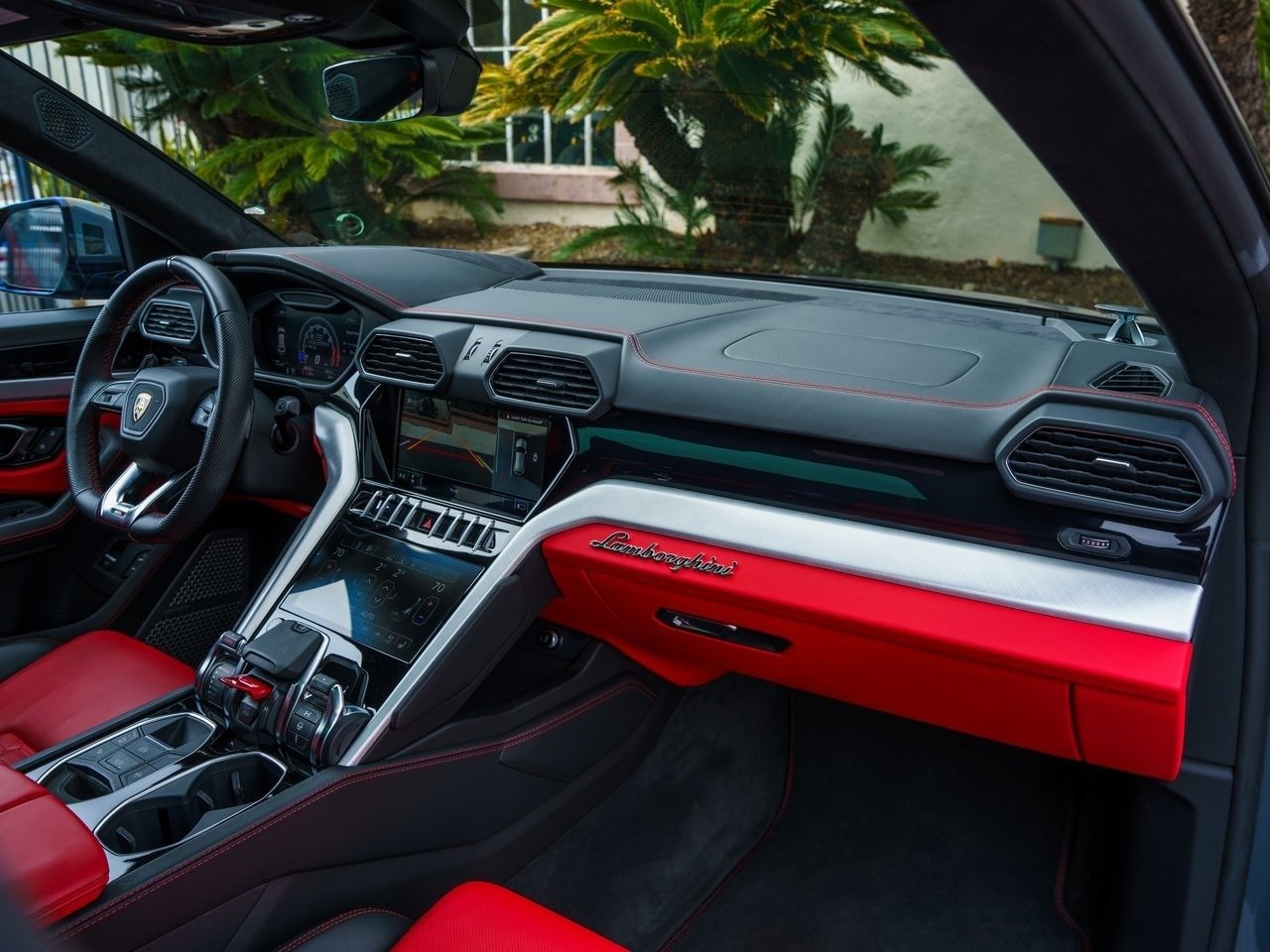 Buy 2021 Lamborghini Urus SUV V8 (34)