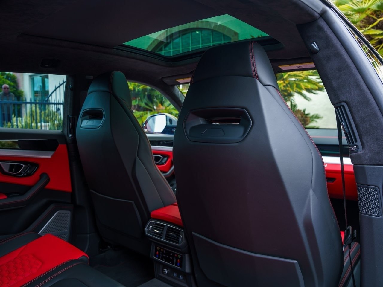 Buy 2021 Lamborghini Urus SUV V8 (7)