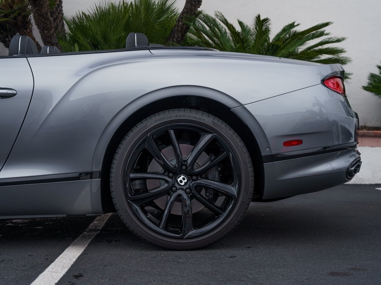 Buy 2022 Bentley GTC V8 Convertible (3)