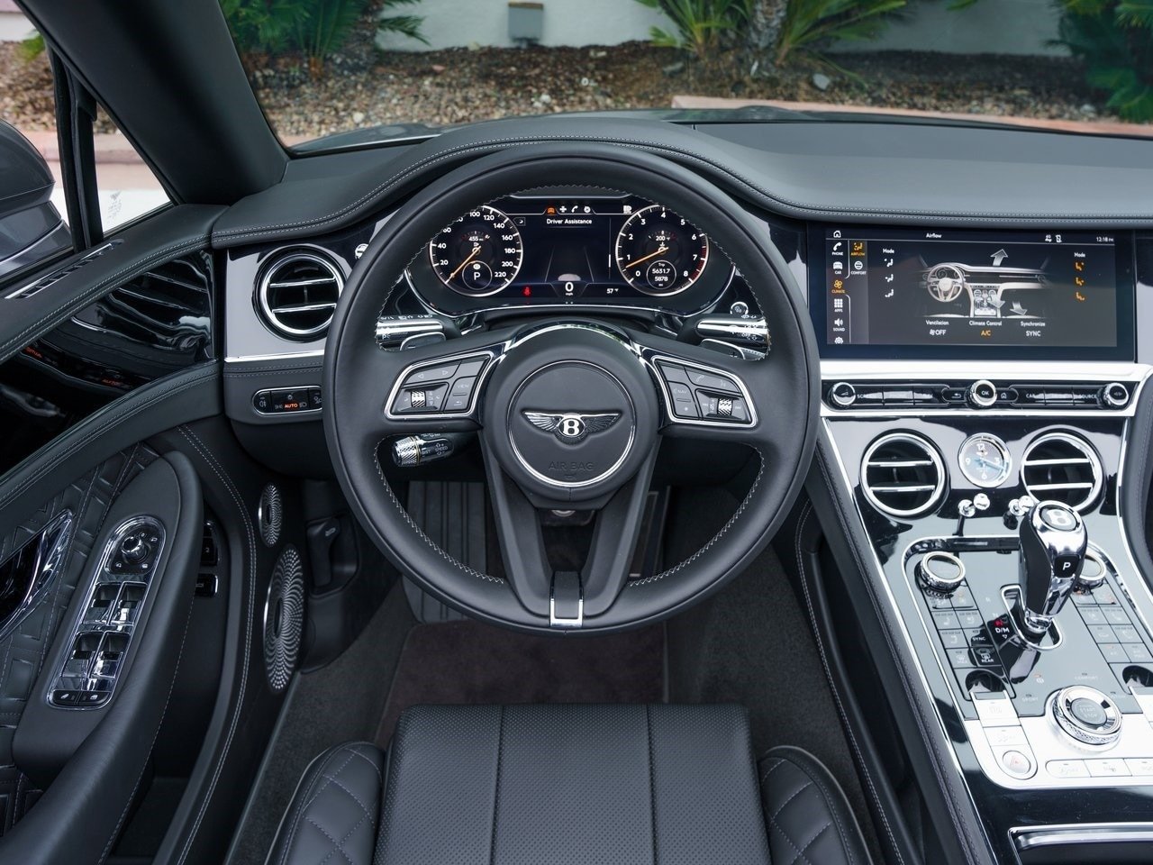 Buy 2022 Bentley GTC V8 Convertible (33)