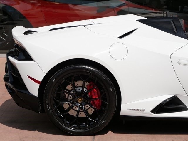 Buy 2022 Lamborghini Huracan EVO (13)