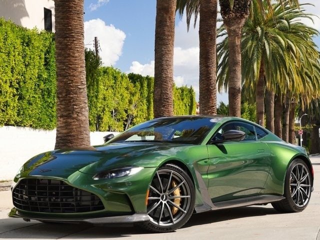 Buy 2023 Aston Martin Vantage Coupe V12 (15)