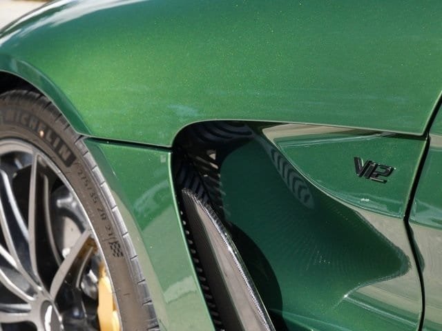Buy 2023 Aston Martin Vantage Coupe V12 (21)