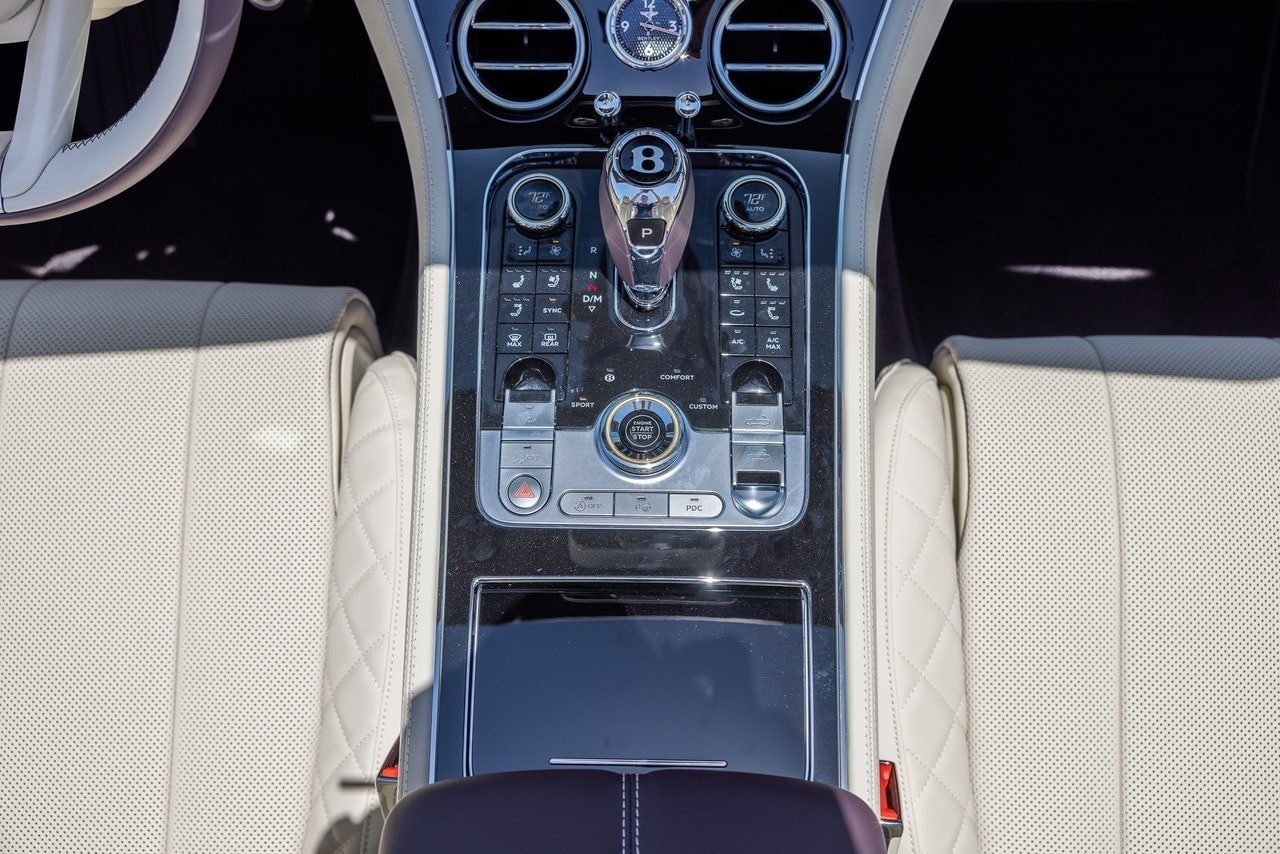 Buy 2023 Bentley GTC Azure Convertible (7)