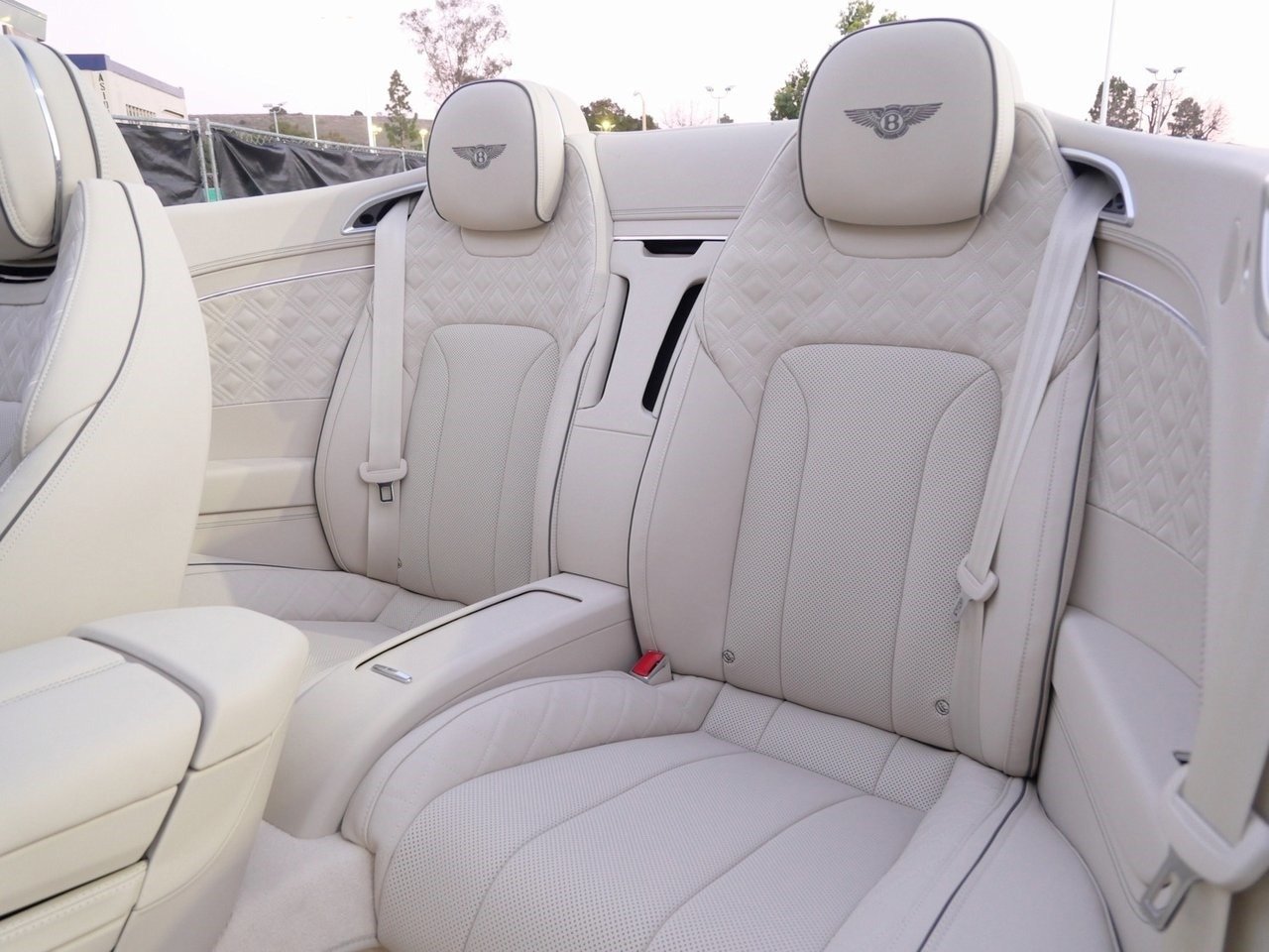 Buy 2023 Bentley GTC Speed Cabriolet (10)