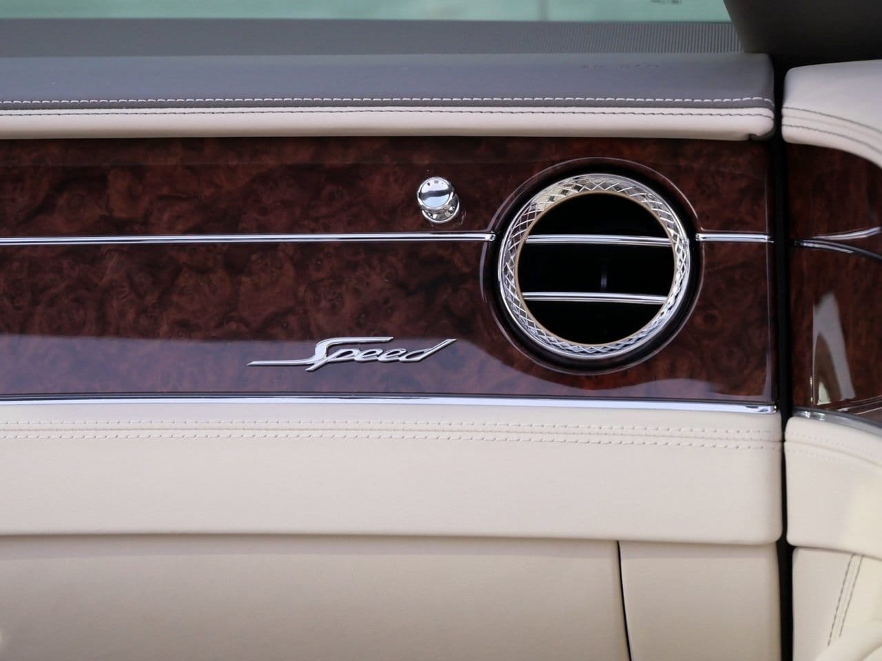 Buy 2023 Bentley GTC Speed Cabriolet (6)