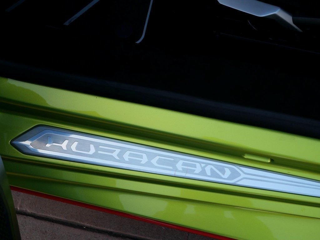 Buy 2023 Lamborghini Huracan STO (17)