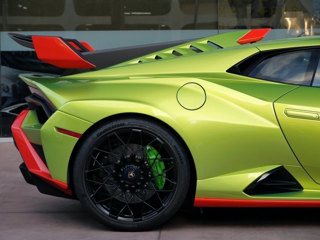 Buy 2023 Lamborghini Huracan STO (22)