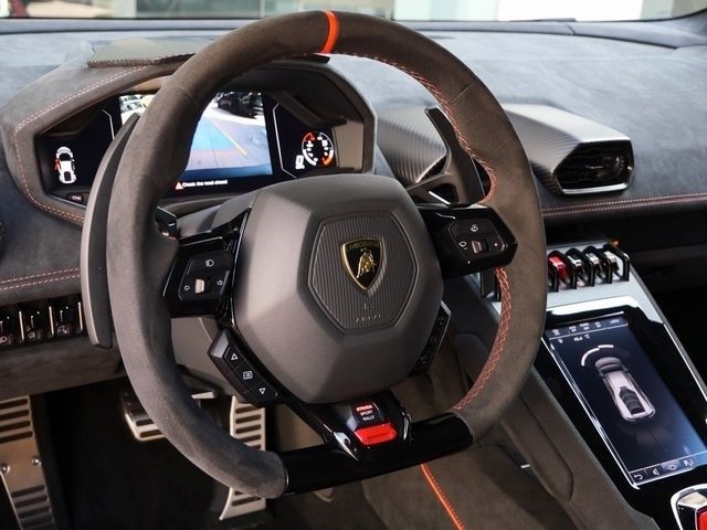 Buy 2023 Lamborghini Huracan Sterrato (23)