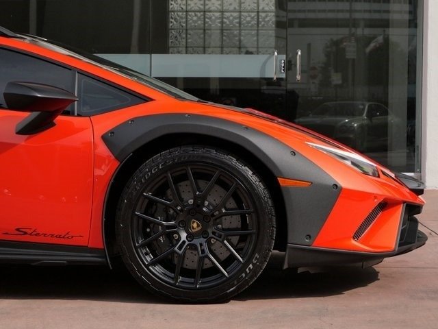 Buy 2023 Lamborghini Huracan Sterrato (24)