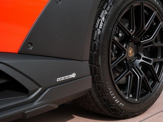 Buy 2023 Lamborghini Huracan Sterrato (8)