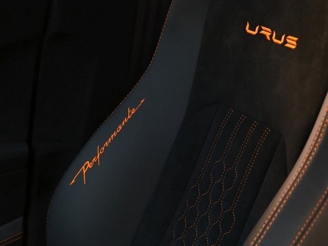 Buy 2023 Lamborghini Urus Performante (10)