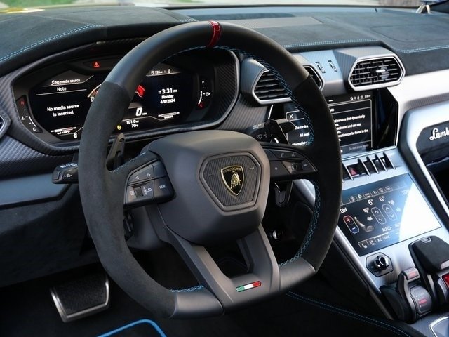 Buy 2023 Lamborghini Urus Performante (15)