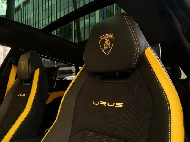 Buy 2023 Lamborghini Urus S (12)