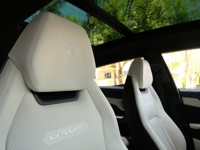 Buy 2023 Lamborghini Urus S Certified Pre Owned (4)
