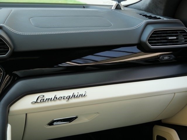 Buy 2023 Lamborghini Urus S Certified Pre Owned (7)