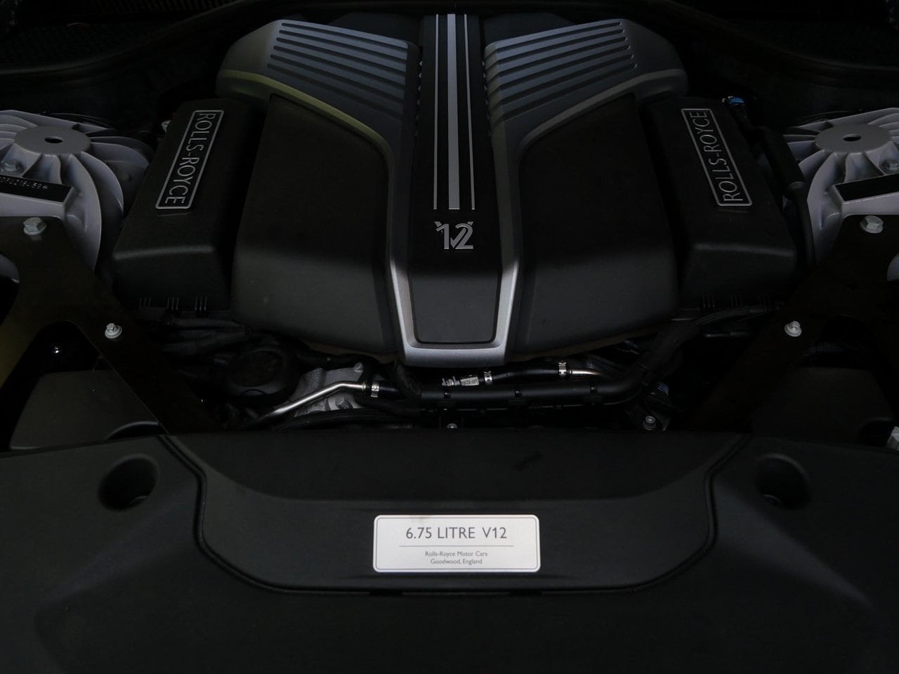 Buy 2023 Rolls-Royce Black Badge Ghost (5)
