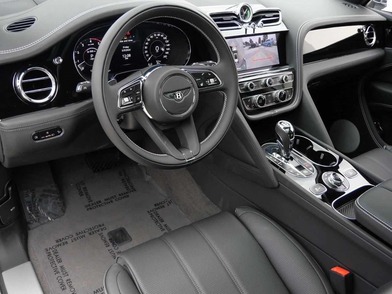 Buy 2024 Bentley Bentayga V8 SUV (16)