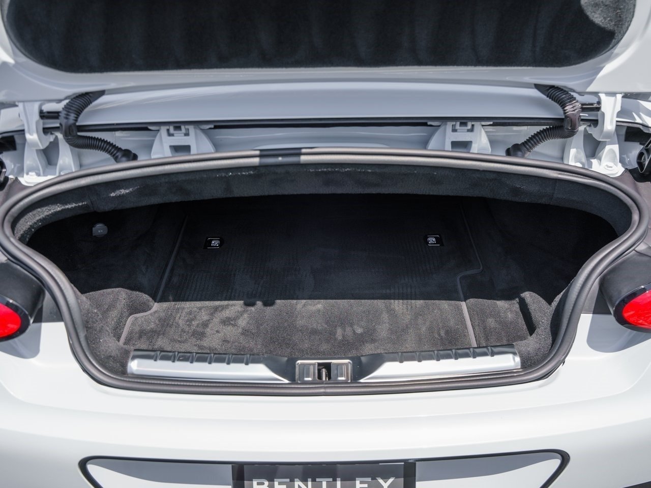 Buy 2024 Bentley GTC Speed Convertible (20)