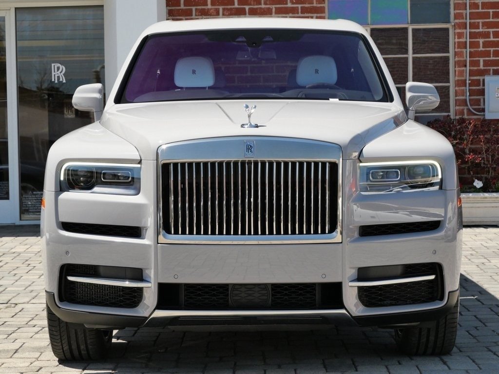 Buy 2024 Pre Owned Rolls-Royce Cullinan (30)