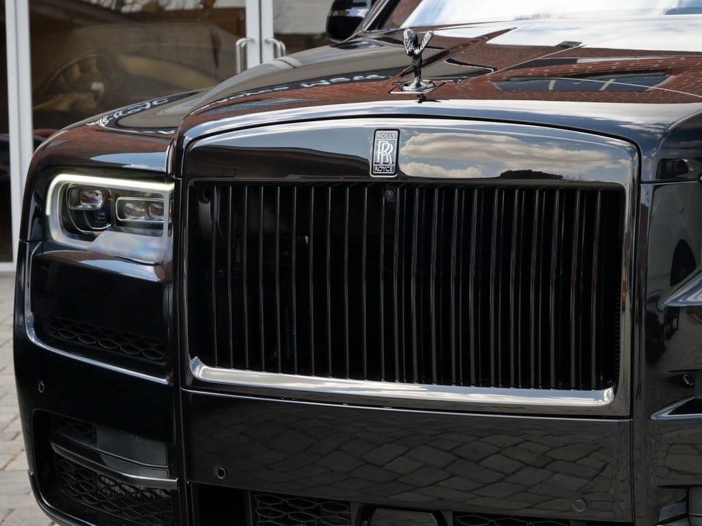 Buy 2024 Rolls-Royce Black Badge Cullinan (3)