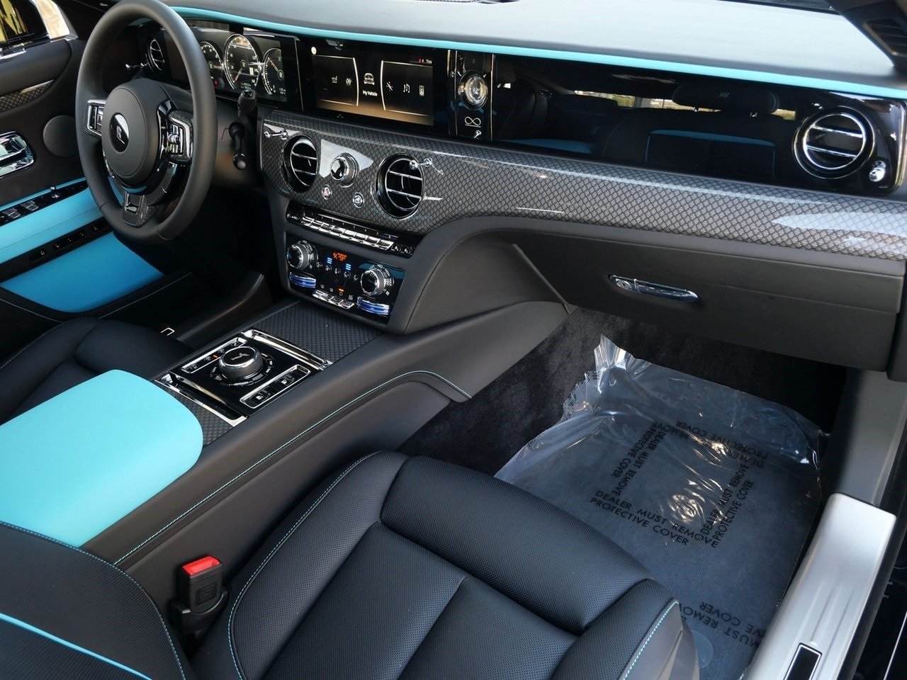 Buy 2024 Rolls-Royce Black Badge Ghost (9)