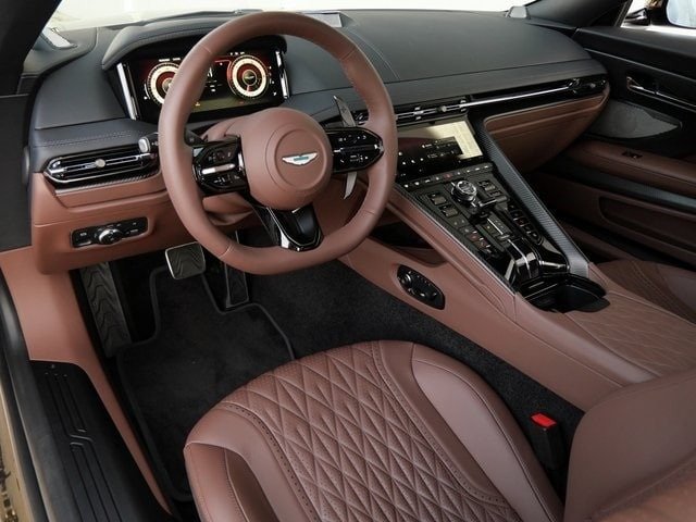 Buy New 2024 Aston Martin DB12 (24)