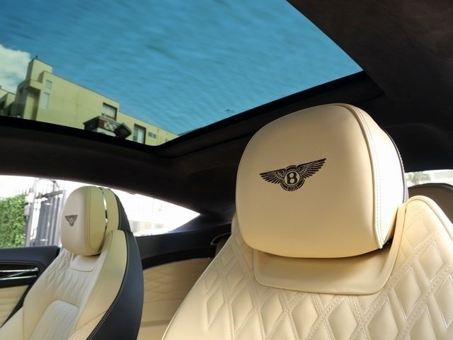Buy New 2024 Bentley GT Azure (9)