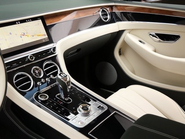 Buy New 2024 Bentley GT V8 (19)