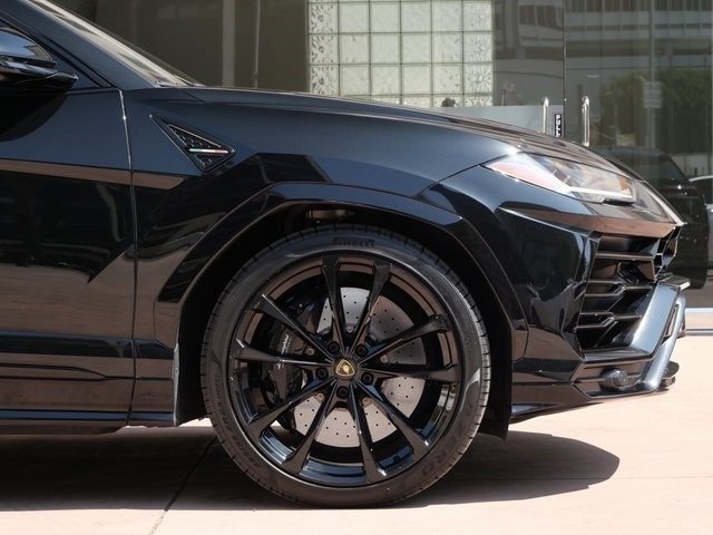 Buy Pre Owned 2021 Lamborghini Urus (22)