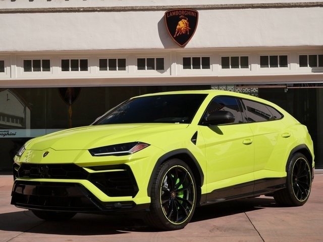 Buy Used 2022 Lamborghini Urus (23)
